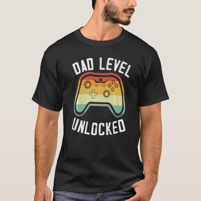 Mens Dad Level Unlocked Pregnancy Announcement New T-Shirt (Front)