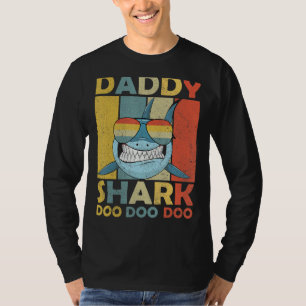 Mens Daddy Shark  Retro Pyjamas Father Day Daddy T-Shirt