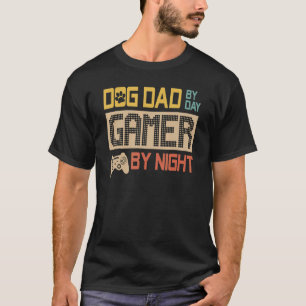 Mens Dog Dad By Day Gamer By Night Vintage Father' T-Shirt