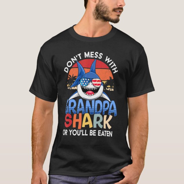 Mens Dont Mess With Grandpa Shark Family Matching  T-Shirt (Front)