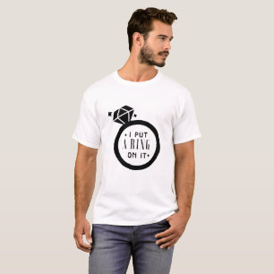 Men's Funny Engaged Marriage Engagemen T-Shirt