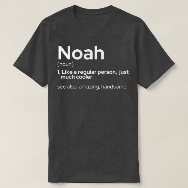Mens Funny Personalised First Name Noah  T-Shirt (Design Front)