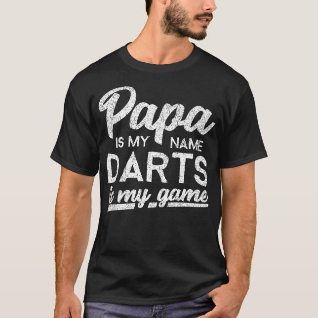 Mens Funny Shirt Darts Papa Gift T-Shirt (Front)