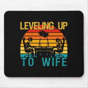 Mens gamer engagement future mr & mrs levellin mouse pad