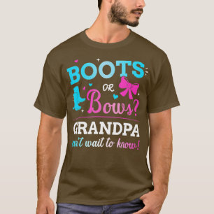 Mens Gender reveal boots or bows grandpa matching  T-Shirt