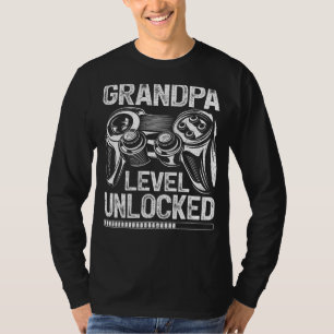 Mens Grandpa Level Unlocked  Video Gamer Father's  T-Shirt