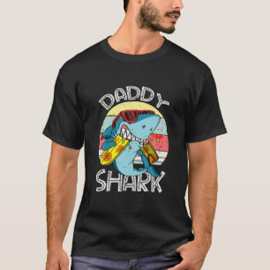 Mens Great Daddy Shark Father's Day Sunset Vingtag T-Shirt