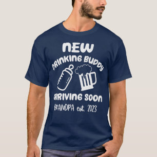 Mens Hello Grandpa 2023 Pregnancy Announcement New T-Shirt