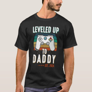 Mens Level Up To Daddy 2024 Pregnancy Video Game C T-Shirt