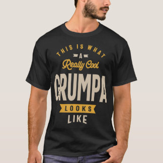 Mens Mens Really Cool Grumpa Christmas DadGrandpa  T-Shirt