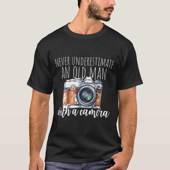 Mens Never Underestimate An Old Man With A Camera  T-Shirt (Front)