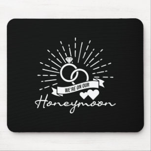 Mens On Honeymoon - Love Marriage Couple Bride Mouse Pad
