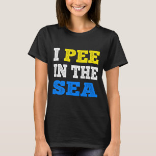 Mens pee in the sea funny ocean summer performance T-Shirt