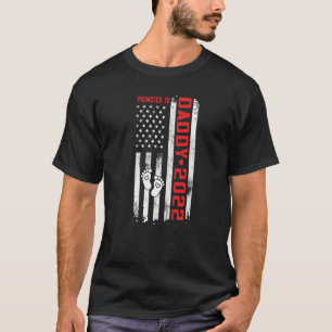 Mens Promoted To Daddy 2022 Us Flag First Time Dad T-Shirt