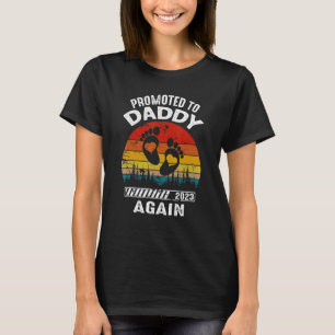 Mens Promoted To Daddy Again 2023 Pregnancy Announ T-Shirt