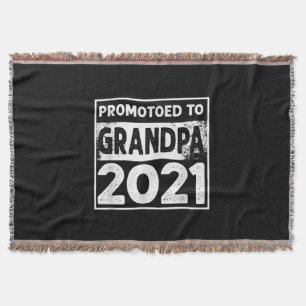 Mens Promoted To Grandpa 2021 Granddad Throw Blanket