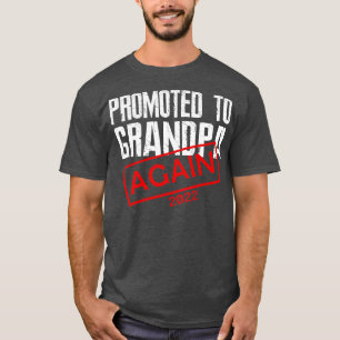 Mens Promoted To Grandpa Again Est 2022 Pregnancy  T-Shirt