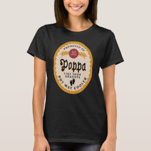 Mens Promoted to Poppa 2023 for New Grandpa called T-Shirt