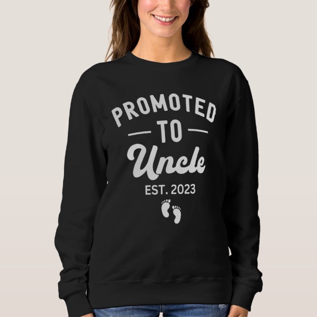 Mens Promoted to Uncle 2023 Pregnancy Announcement Sweatshirt (Front)