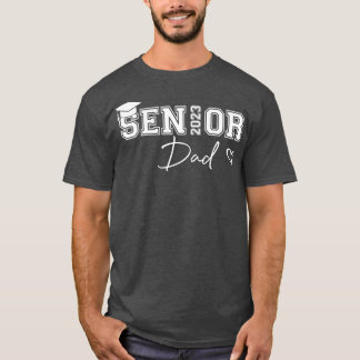 Mens proud dad cute heart Graduate Senior 2023  T-Shirt