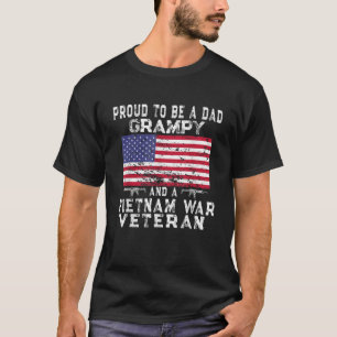 Mens Proud Dad Grampy Vietnam Veteran Retro US Fla T-Shirt