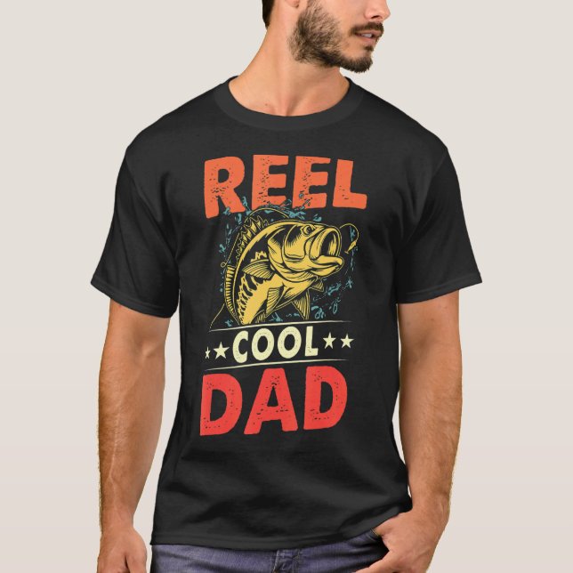Mens Reel Cool Dad Fishing Daddy Fathers Day 2022  T-Shirt (Front)