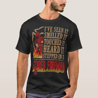 Mens Retired Fireman Firefighter Axe Fire  Gift  T-Shirt