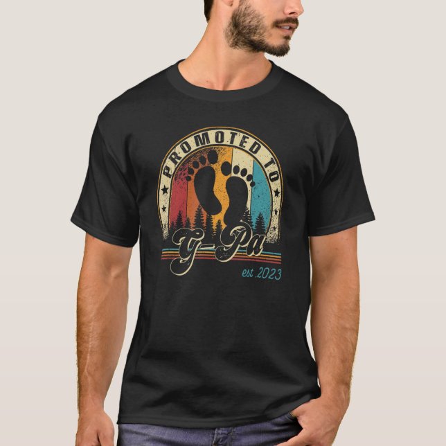 Mens Retro Promoted To G Pa Est 2023 First Time Fa T-Shirt (Front)