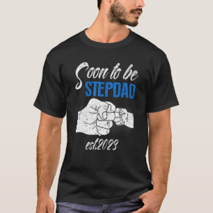 Mens Soon To Be Stepdad 2023 Father's Day T-Shirt