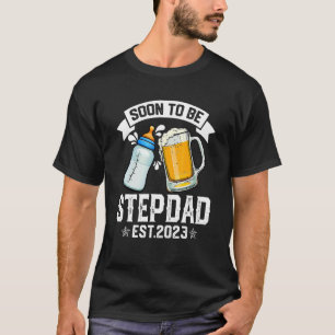 Mens Soon To Be Stepdad Est 2023 Men Father's Day T-Shirt