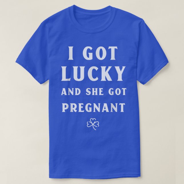 Mens St Patricks Day Pregnancy Announcement for Da T-Shirt (Design Front)