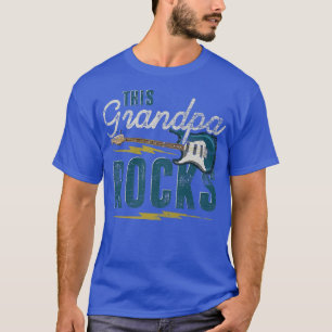 Mens This Grandpa Rocks Bassist Fathers Day Music T-Shirt