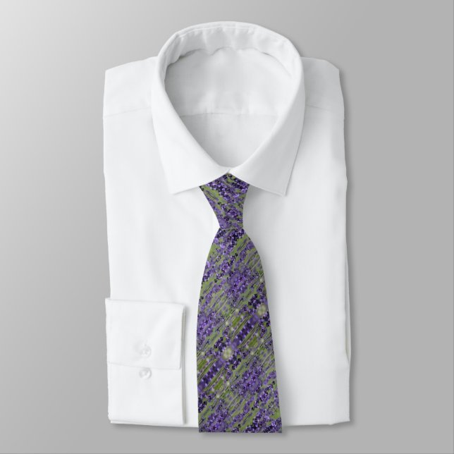 Men's Tie Lavender Plants (Tied)