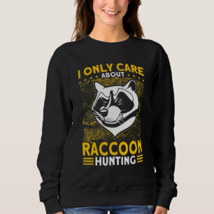 Mens Trap Hunting Retro Coon Hunter Racoon Huntin Sweatshirt