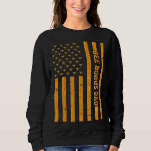 Mens Vintage Bee American Flag Bee Bonus Dad Fath Sweatshirt