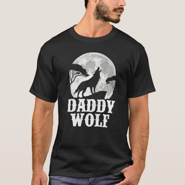 Mens Wolves Howling At The Moon  Daddy Wolf Father T-Shirt (Front)