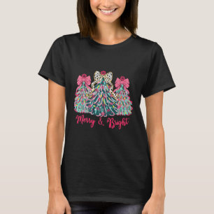 Merry And Bright Christmas Trees With Pink Bows De T-Shirt