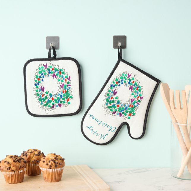 Merry Christmas Colourful Wreath  Oven Mitt & Pot Holder Set (Insitu(Hanging))