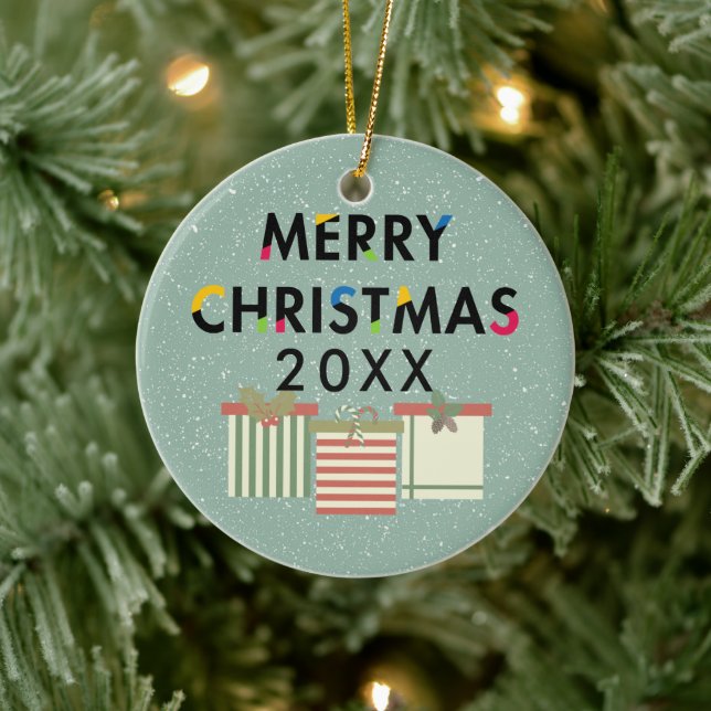 Merry Christmas Gift Boxes Holiday Wreath Ceramic Ornament (Tree)