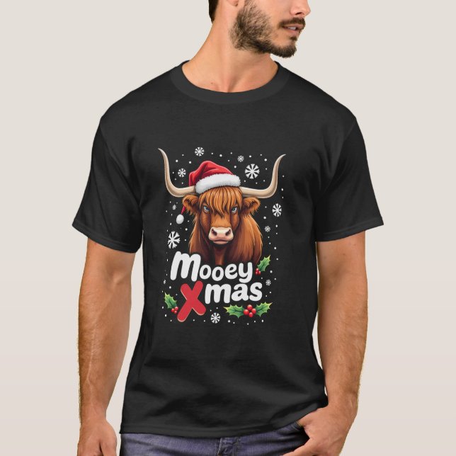 Merry Christmas Highland Cow Mooey Xmas Santa Hat  T-Shirt (Front)