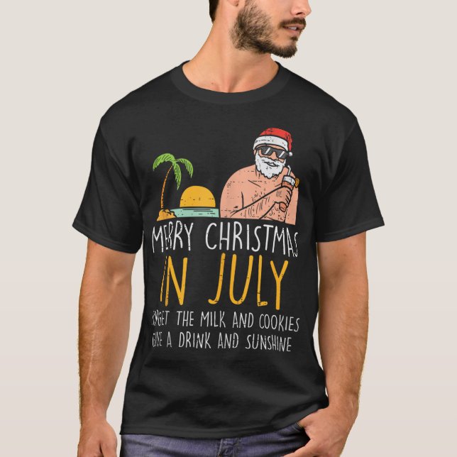 Merry Christmas In July Santa Beach Cocktail Summe T-Shirt (Front)