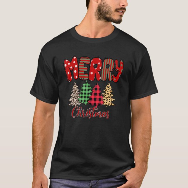 Merry Christmas Red Plaid Leopard Xmas Tree Christ T-Shirt (Front)