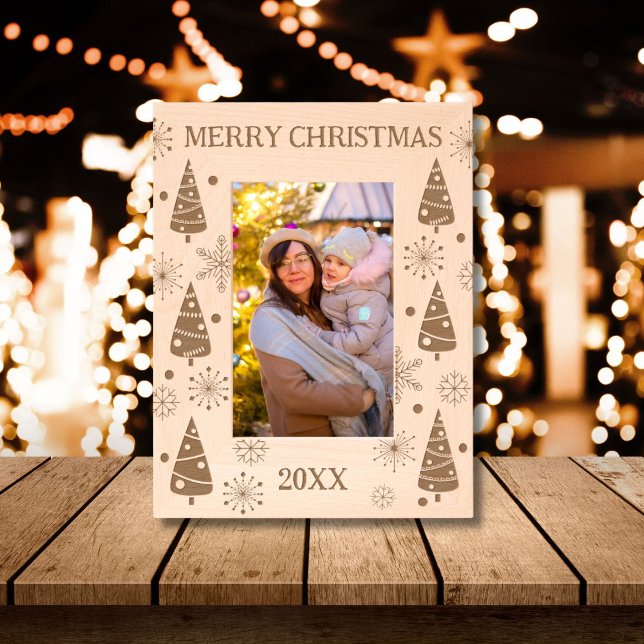 Merry Christmas Trees and Snowflakes Etched Frames (Creator Uploaded)