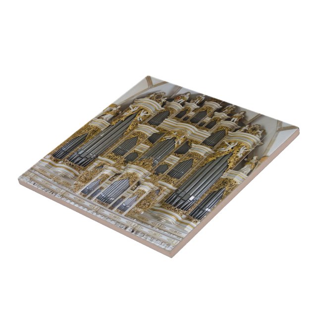 Merseburg pipe organ trivet (Side)