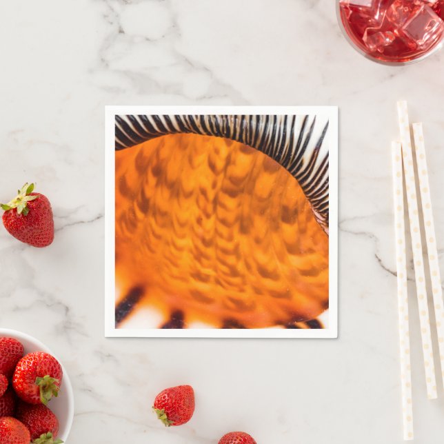 Mesmerising seashell napkin (Insitu)
