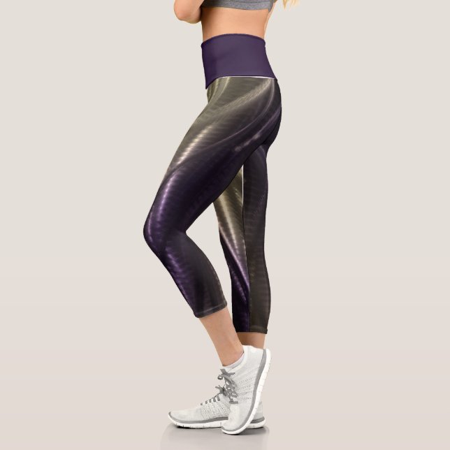 metal shine capri leggings (Left)