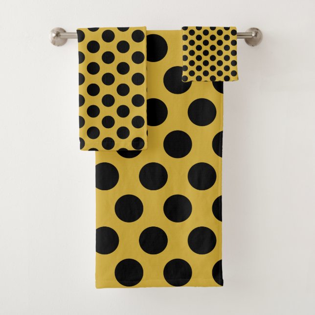 Metallic Gold with Modern Black Dot Style Bath Towel Set (Insitu)