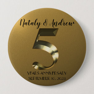 Metallic golden 5th Wedding Anniversary 10 Cm Round Badge