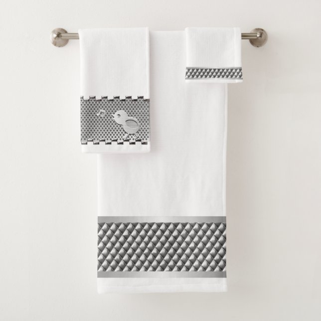 Metallic Silver Industrial Pattern Bath Towel Set (Insitu)