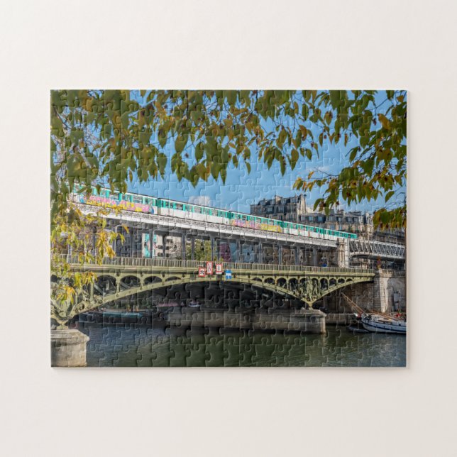 Metro on Bir-Hakeim  bridge- Paris, France Jigsaw Puzzle (Horizontal)